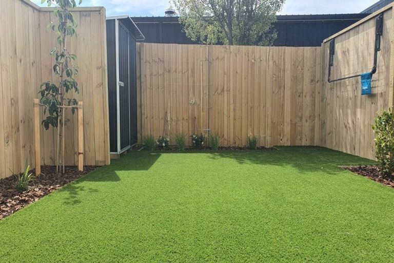 Photo of property in 3/33 Wyon Street, Linwood, Christchurch, 8062