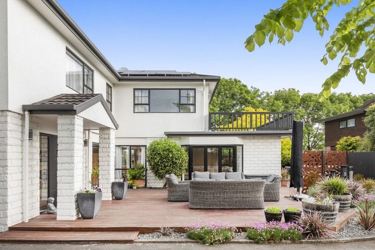 Photo of property in 84 Regency Crescent, Redwood, Christchurch, 8051