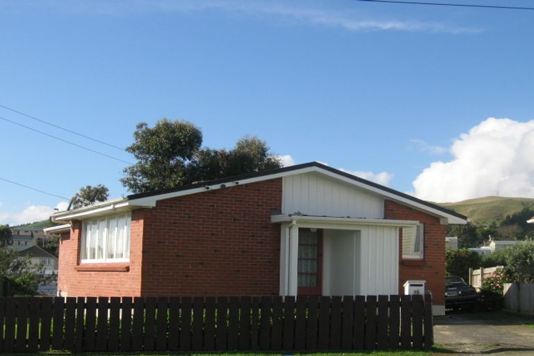 Photo of property in 15 Justine Street, Cannons Creek, Porirua, 5024