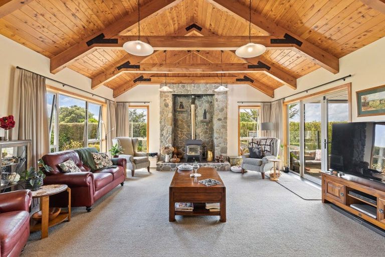 Photo of property in 201c Egmont Road, Hillsborough, New Plymouth, 4372