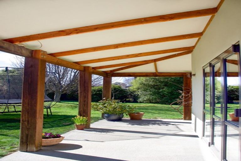 Photo of property in 20 Frye Crescent, Albert Town, Wanaka, 9305