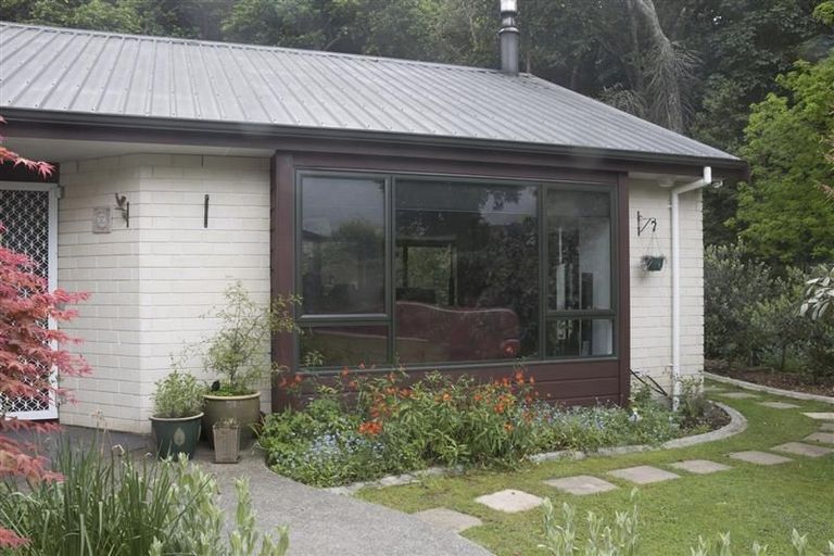 Photo of property in 56 Awanui Drive, Waikanae, 5036