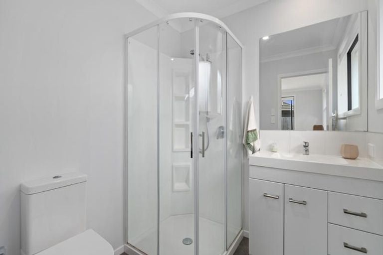 Photo of property in 38 Piata Street, Papamoa Beach, Papamoa, 3118