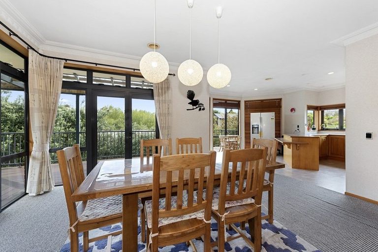 Photo of property in 1 Harrowfield Drive, Harrowfield, Hamilton, 3210