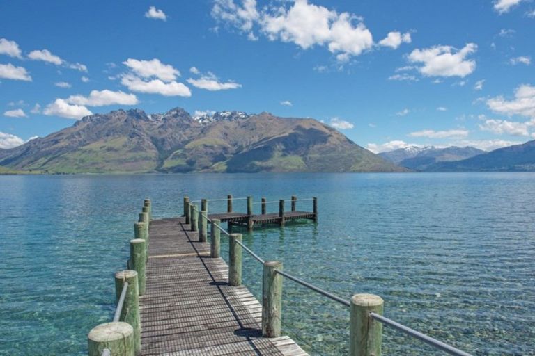 Photo of property in 6 Scenic Drive, Hillpark, Auckland, 2102