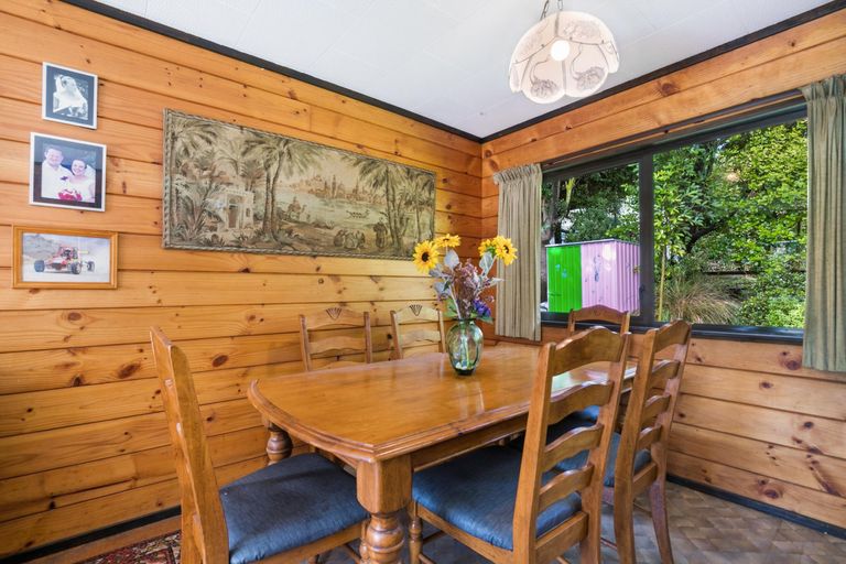 Photo of property in 2b Collingwood Road, Waiuku, 2123