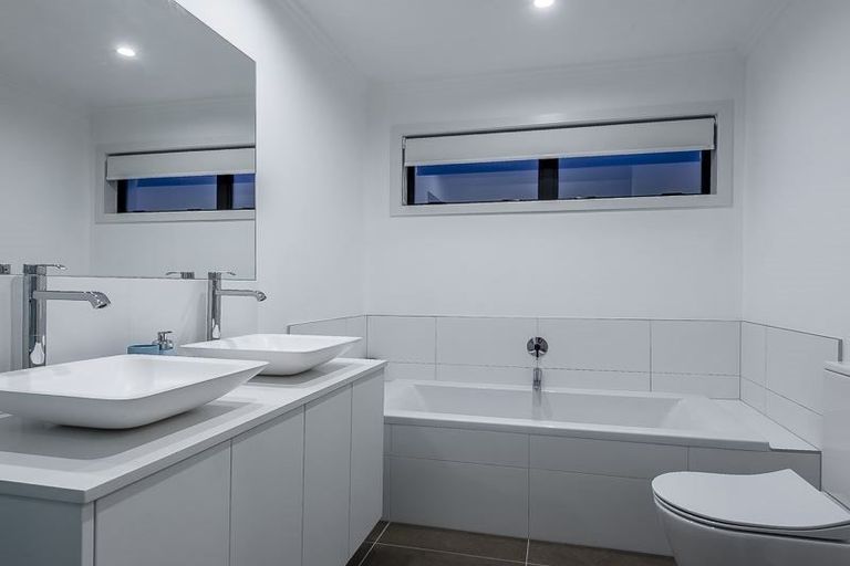 Photo of property in 1 Flounder Road, Hobsonville, Auckland, 0616