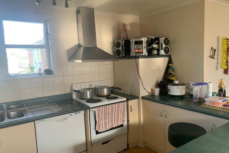 Photo of property in 55 Gordon Street, Avalon, Lower Hutt, 5011