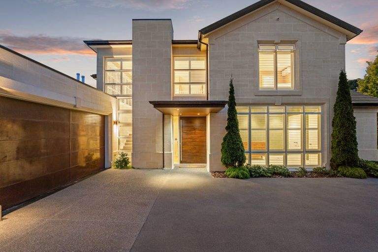 Photo of property in 47 Waiwetu Street, Fendalton, Christchurch, 8052