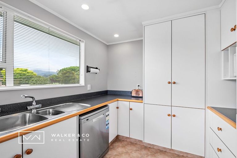 Photo of property in 10a Stephen Street, Trentham, Upper Hutt, 5018