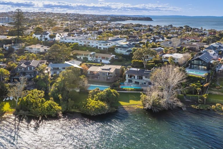 Photo of property in 47 Sylvan Park Avenue, Milford, Auckland, 0620