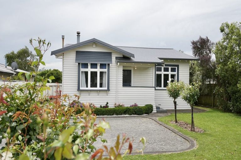 Photo of property in 43 College Street, Awapuni, Palmerston North, 4412