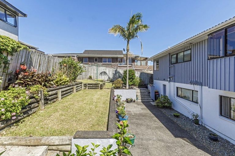 Photo of property in 26 Glencoe Road, Browns Bay, Auckland, 0630