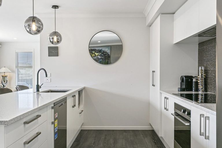 Photo of property in 21 Kara Place, Wharewaka, Taupo, 3330