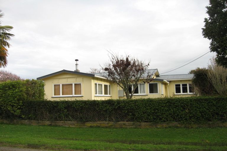 Photo of property in 115 Abel Tasman Drive, Takaka, 7183