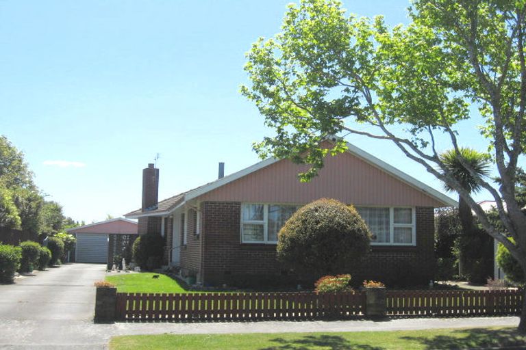 Photo of property in 12 Kingrove Street, Bishopdale, Christchurch, 8053