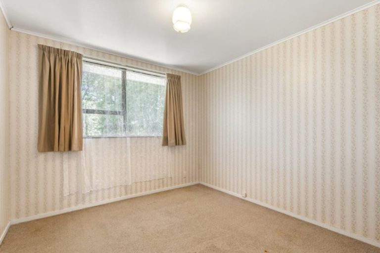 Photo of property in 9a City View Grove, Harbour View, Lower Hutt, 5010