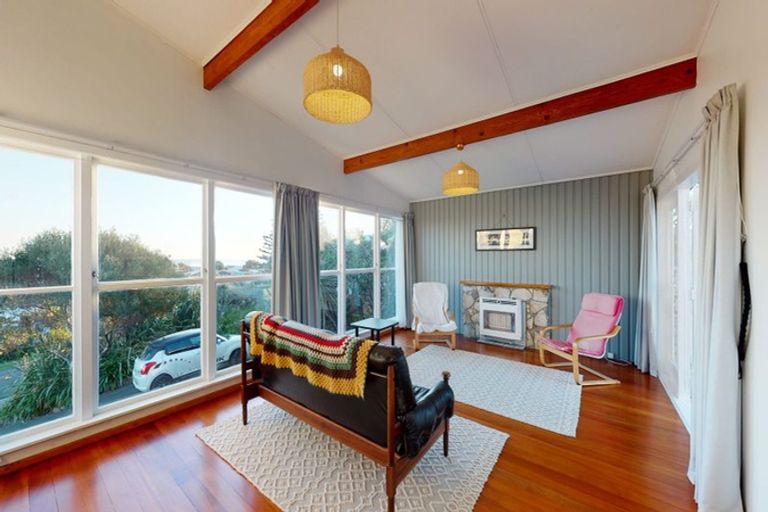 Photo of property in 134 Cornfoot Street, Castlecliff, Whanganui, 4501