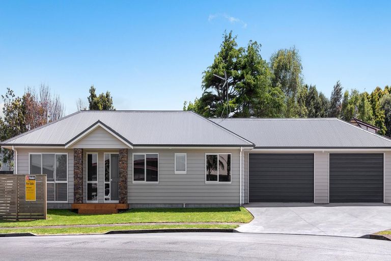 Photo of property in 7 Seafoam Place, Waihi Beach, 3611