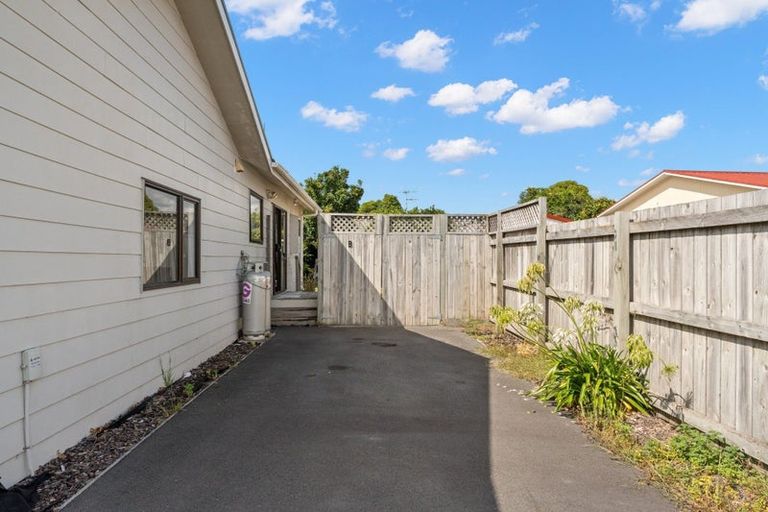 Photo of property in 16b Doncaster Drive, Papamoa Beach, Papamoa, 3118