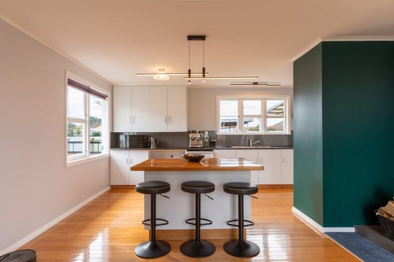 Photo of property in 7 Neptune Street, Dannevirke, 4930