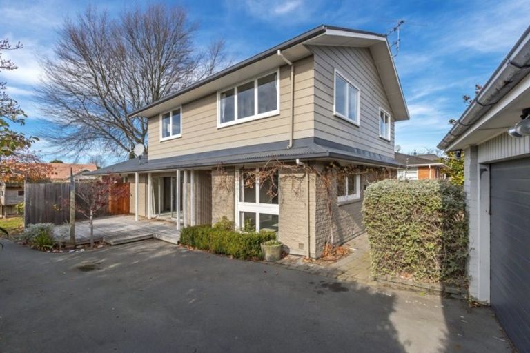Photo of property in 24 Rutherglen Avenue, Ilam, Christchurch, 8041