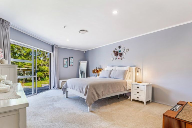 Photo of property in 17 Yelash Road, Massey, Auckland, 0614