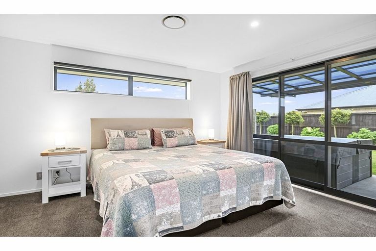 Photo of property in 32 Navy Loop, Rolleston, 7614