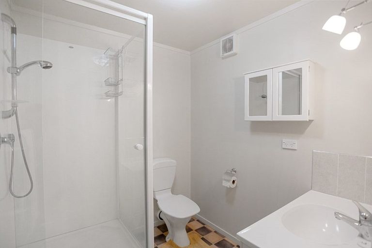 Photo of property in 8 Haddon Crescent, Whitianga, 3510