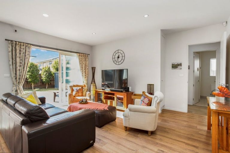 Photo of property in 9 Ballyholey Drive, Flat Bush, Auckland, 2019