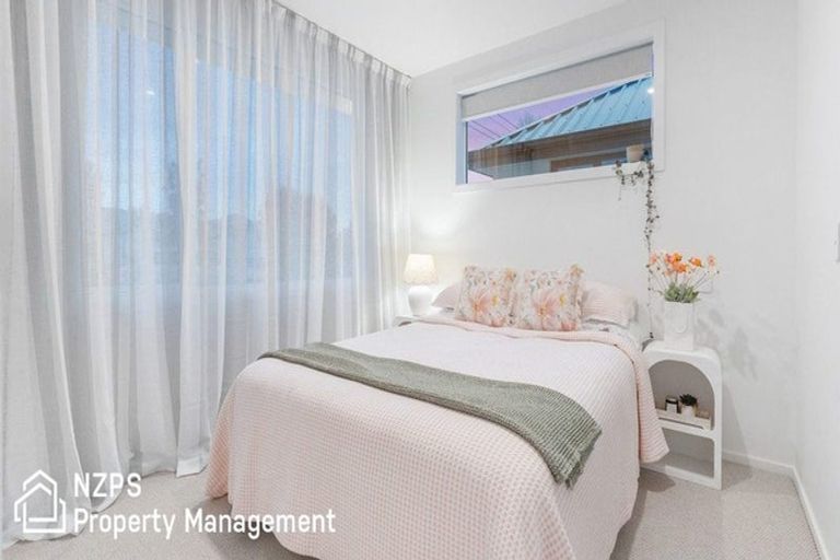 Photo of property in 1/21 Church Street, Devonport, Auckland, 0624