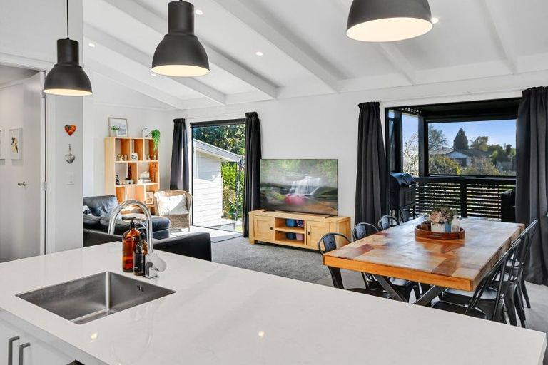 Photo of property in 12 Mareretu Avenue, Patumahoe, Pukekohe, 2679