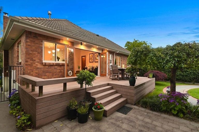 Photo of property in 6 Tamihana Avenue, Fairfield, Hamilton, 3214