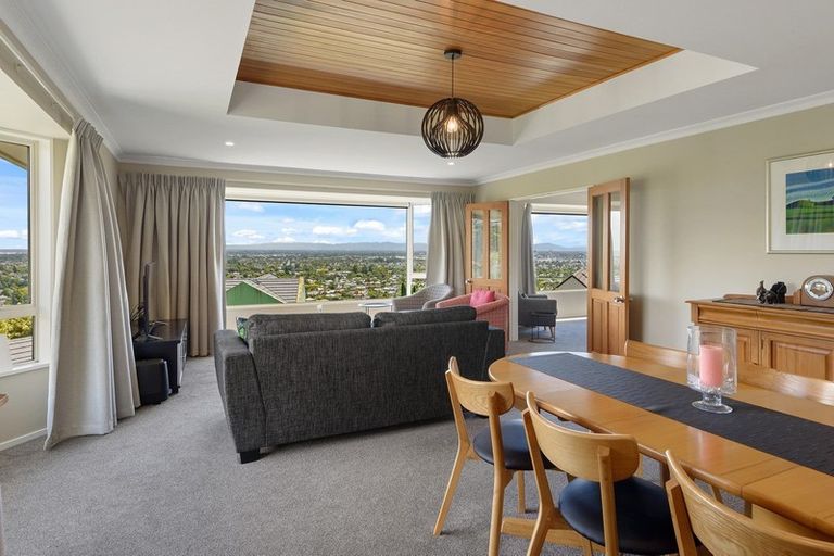 Photo of property in 1 Trecastle Lane, Huntsbury, Christchurch, 8022