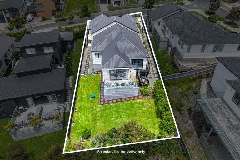 Photo of property in 3 Rockpool Road, Orewa, 0931