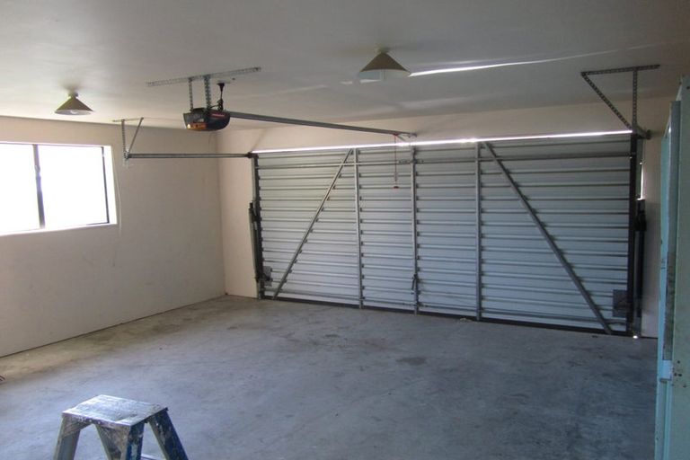 Photo of property in 22a Dunedin Street, Redwood, Christchurch, 8051