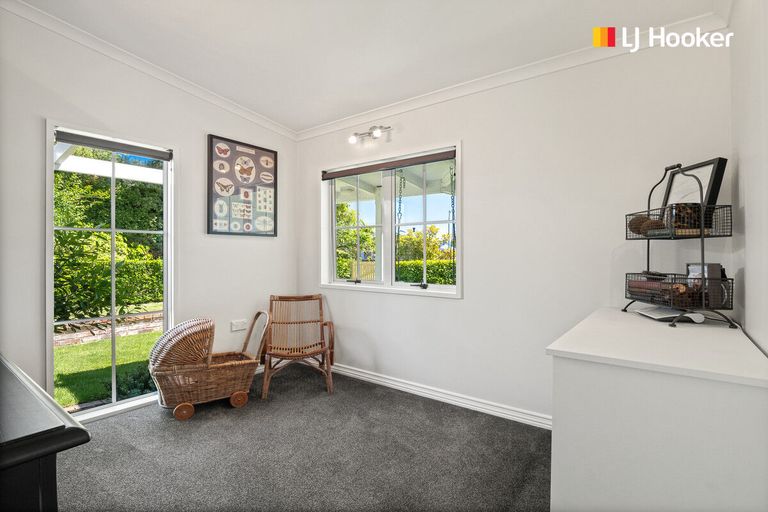 Photo of property in 1 Jaffray Drive, East Taieri, Mosgiel, 9024