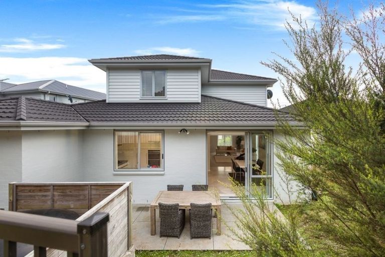Photo of property in 61 Mackay Drive, Greenhithe, Auckland, 0632