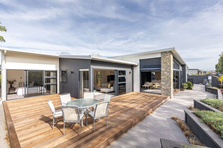 Photo of property in 34 Nadine Stanton Drive, Bell Block, New Plymouth, 4312