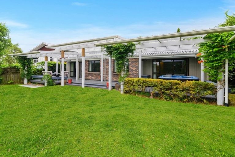 Photo of property in 2 Kerswell Terrace, Tihiotonga, Rotorua, 3015