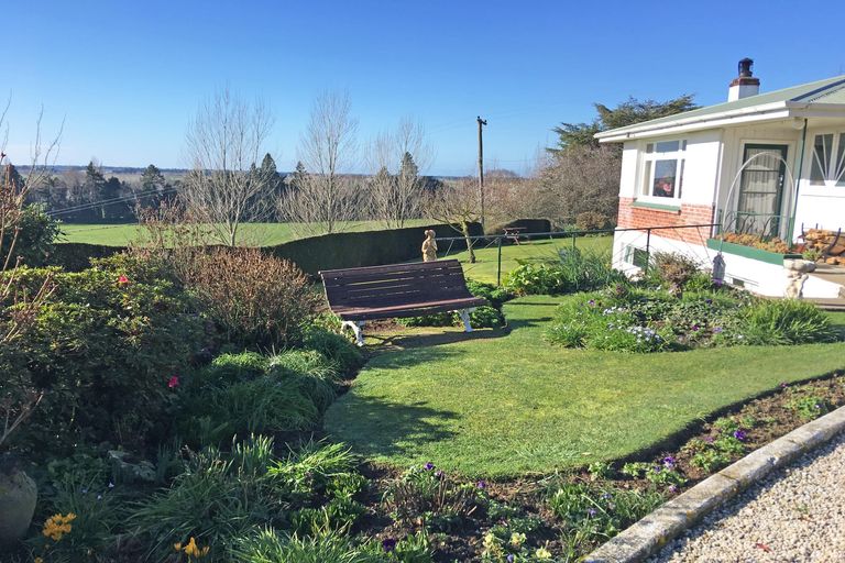 Photo of property in 721 Georgetown-pukeuri Road, Papakaio, Oamaru, 9494