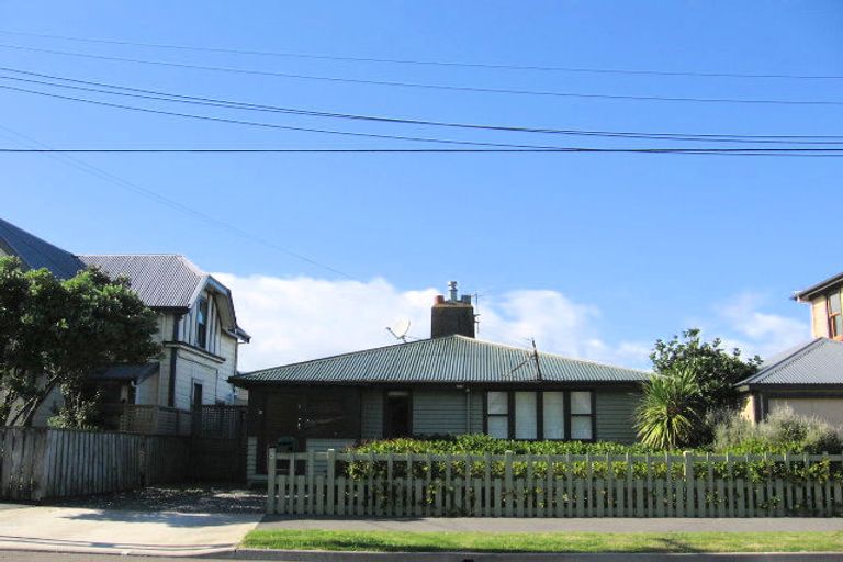 Photo of property in 6 Patrick Street, Petone, Lower Hutt, 5012