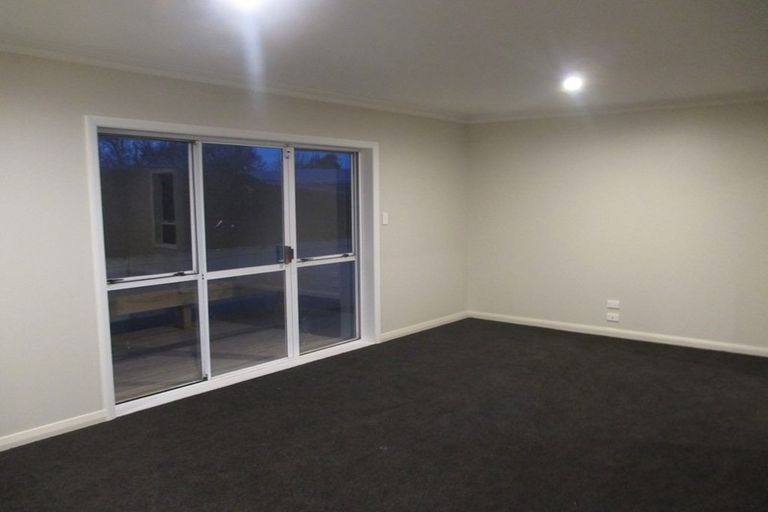Photo of property in 8a Cotton Street, St Andrews, Hamilton, 3200