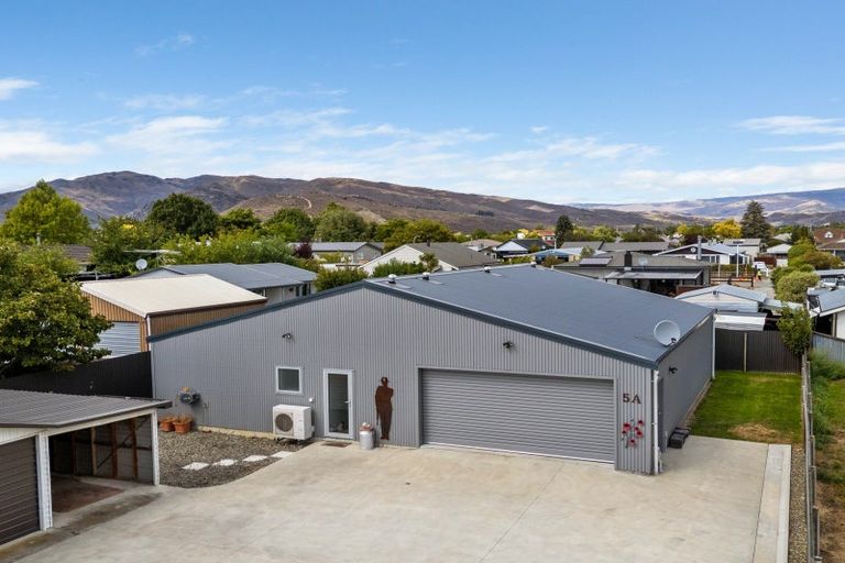 Photo of property in 5a Carlow Place, Cromwell, 9310