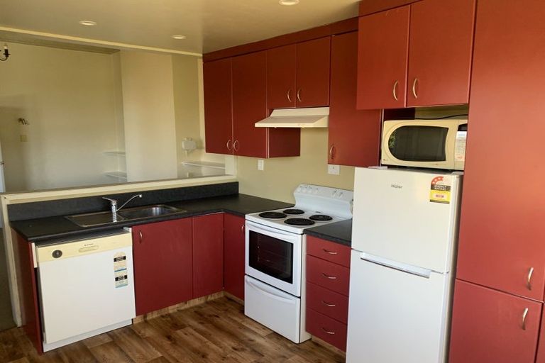 Photo of property in 2a Orbell Street, Dalmore, Dunedin, 9010