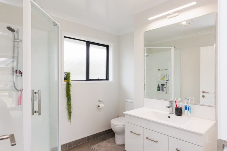 Photo of property in 197 Pacific Drive, Fitzherbert, Palmerston North, 4410