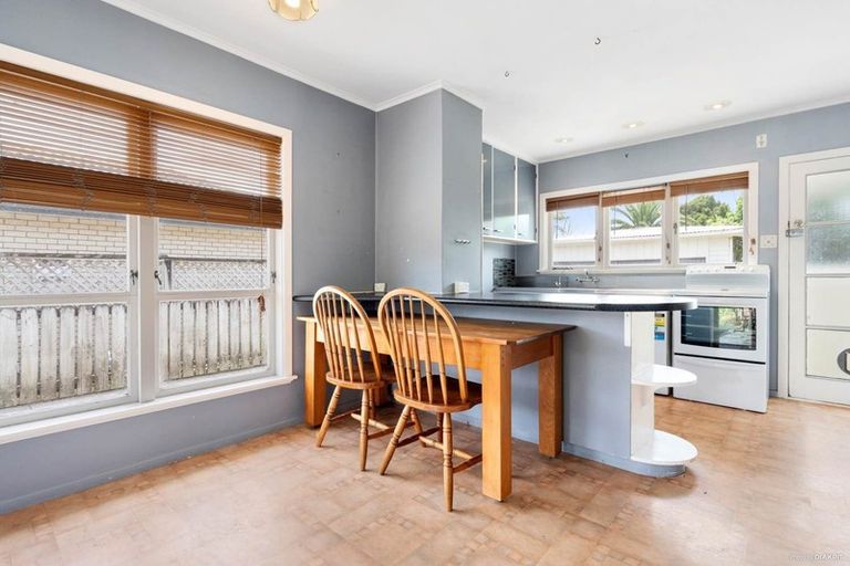 Photo of property in 1/2 George Street, Papakura, 2110