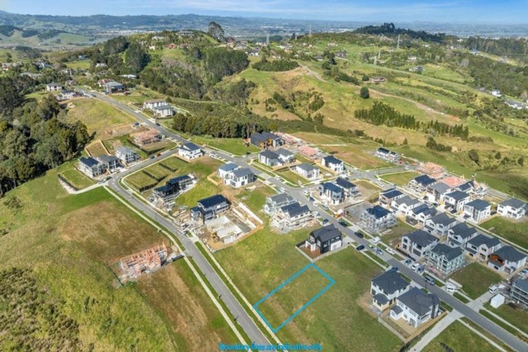 Photo of property in 30 Grand Ridge Avenue, Flat Bush, Auckland, 2019