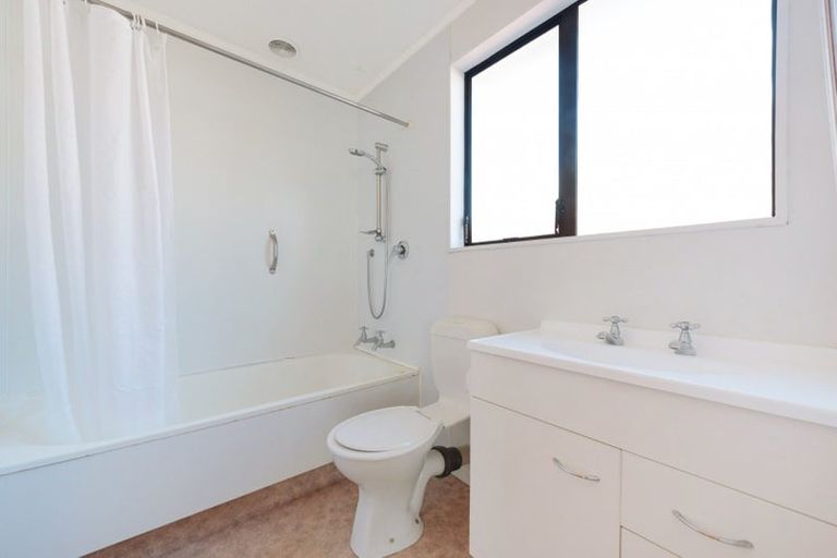 Photo of property in 32b Camperdown Road, Miramar, Wellington, 6022