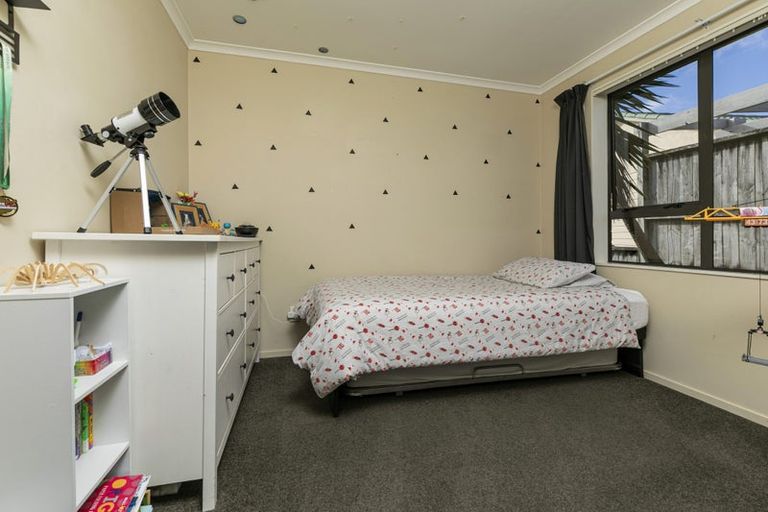 Photo of property in 49 Carillon Place, Massey, Auckland, 0614